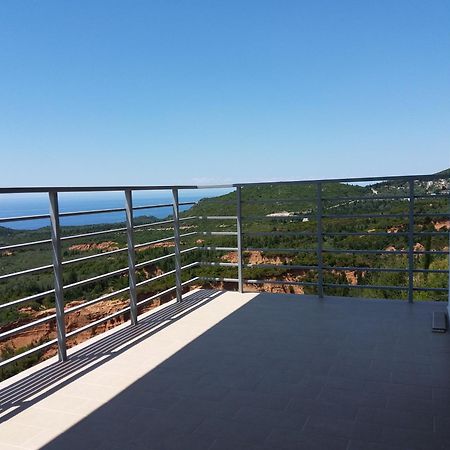 Vila Tatjana Guest House Vuno Exterior photo